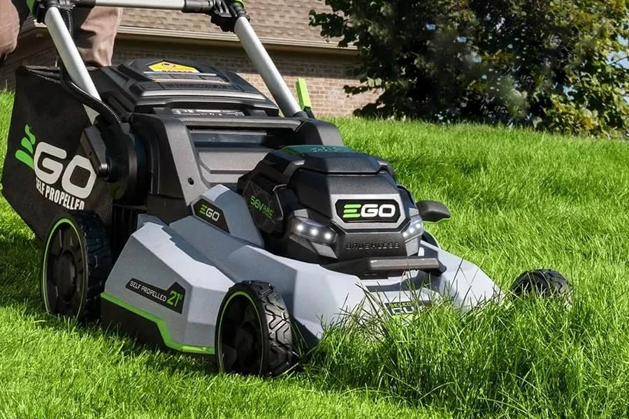 electric start lawn mowers self propelled